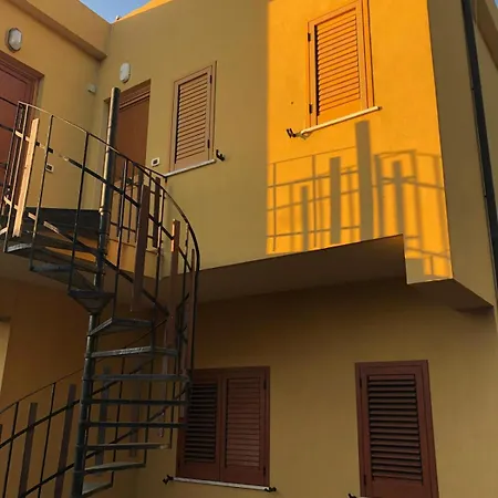 Piscina Sul Mare شقة